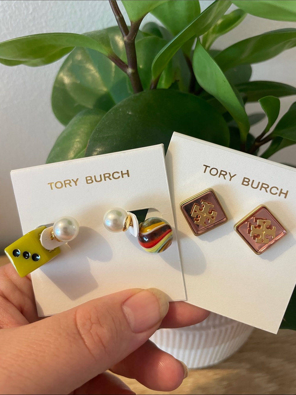 TORY BURCH SET OF 2 earrings